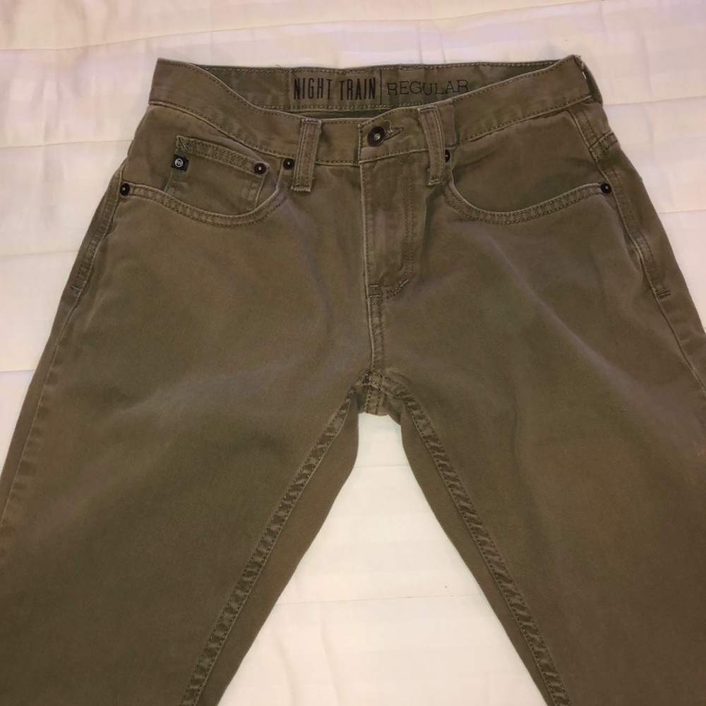 Free World Brand Jeans